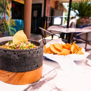 GUACAMOLE MESA